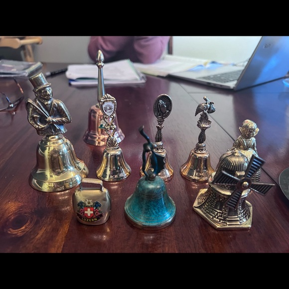 10 vintage collectible bells - Picture 3 of 6
